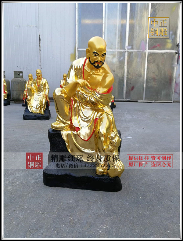 伏虎羅漢雕塑.jpg