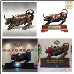 鑄銅關(guān)公 廣場(chǎng)華爾街牛工藝品擺件
